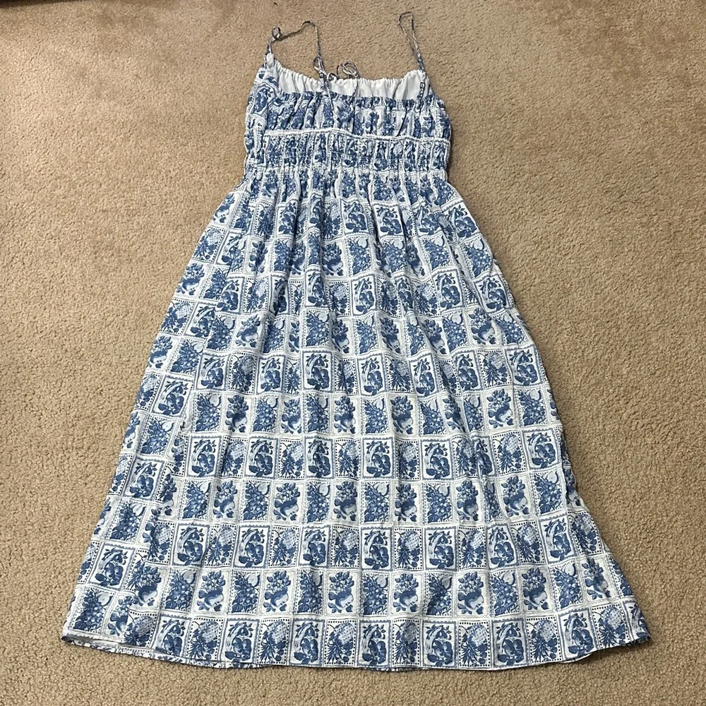 Abercrombie & Fitch White & Blue Mediterranean Stamp Patterned Cami Maxi Dress